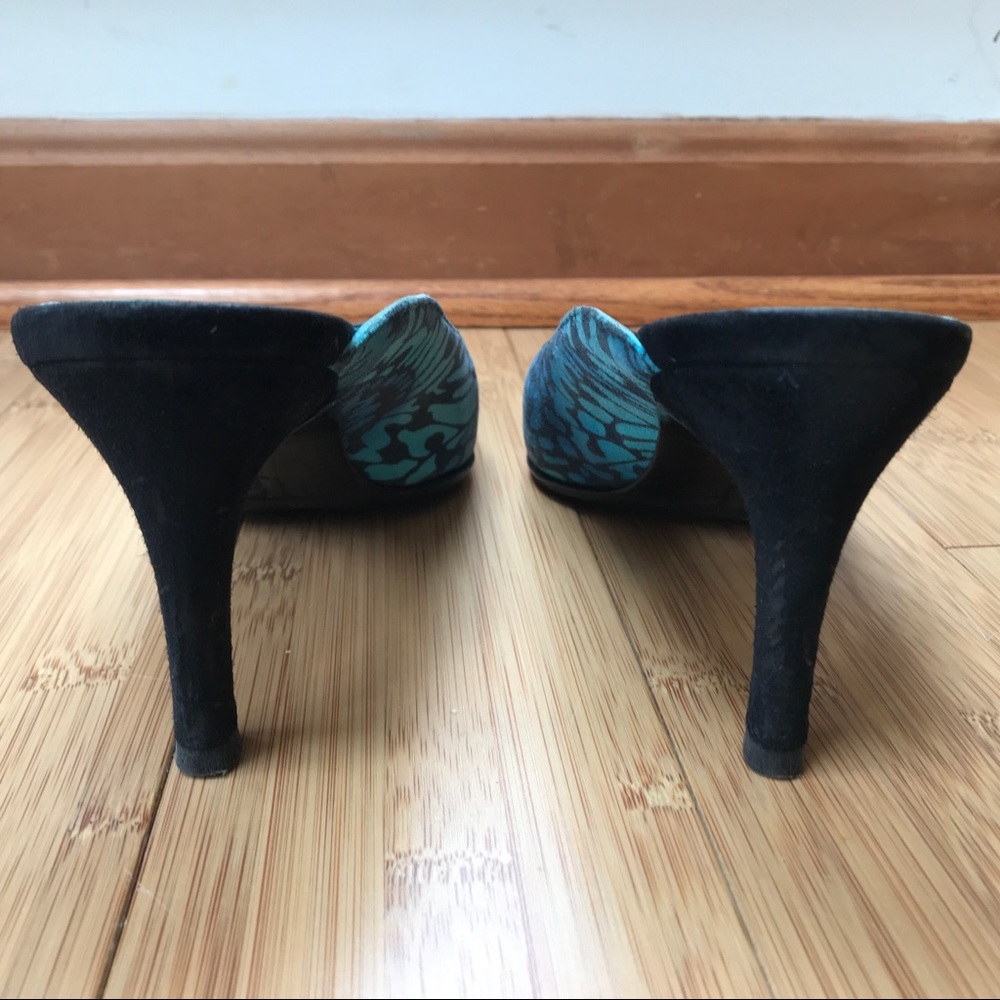 Salvatore Ferragamo Suede Leather Mules Sandals Blue Black Size 7M 🦋 - Picture 4 of 9
